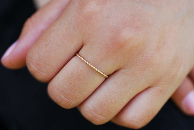 Dazzling Twist Ring