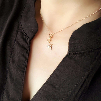 Petal Kiss Necklace