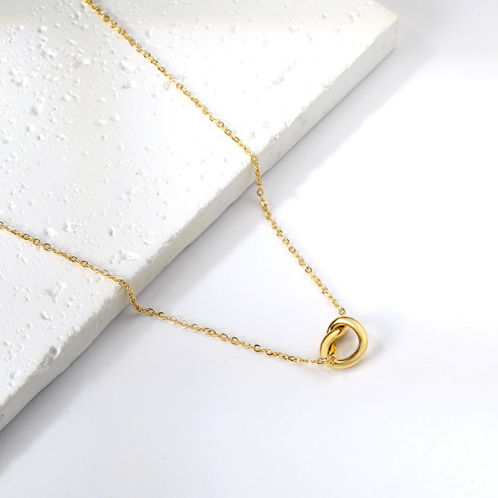 Tight Knot Necklace