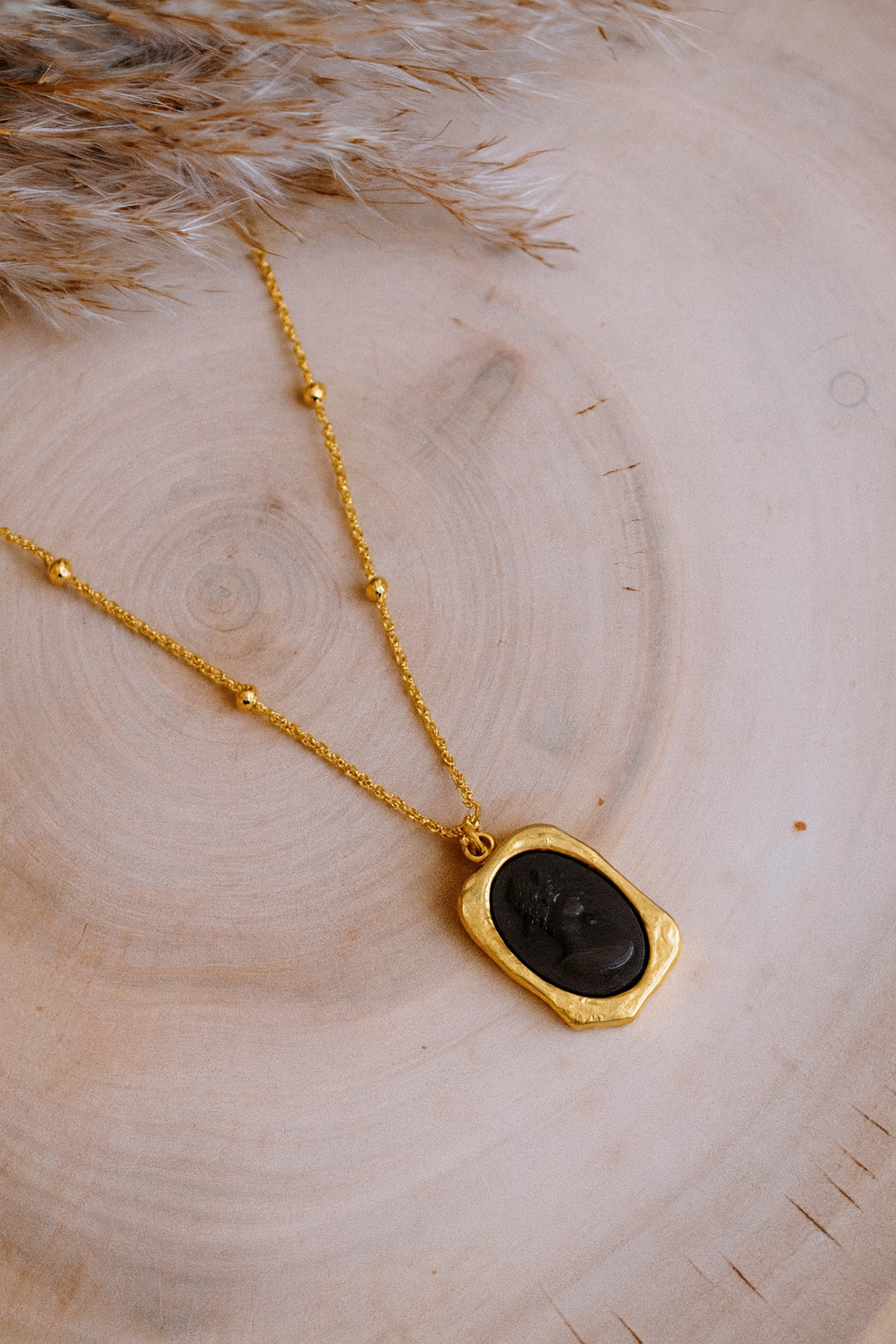 Midnight Kiss Necklace