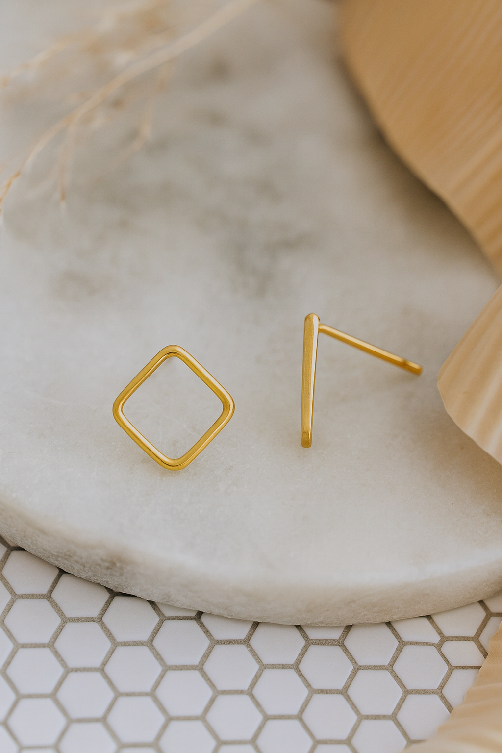 Bold Move Earrings
