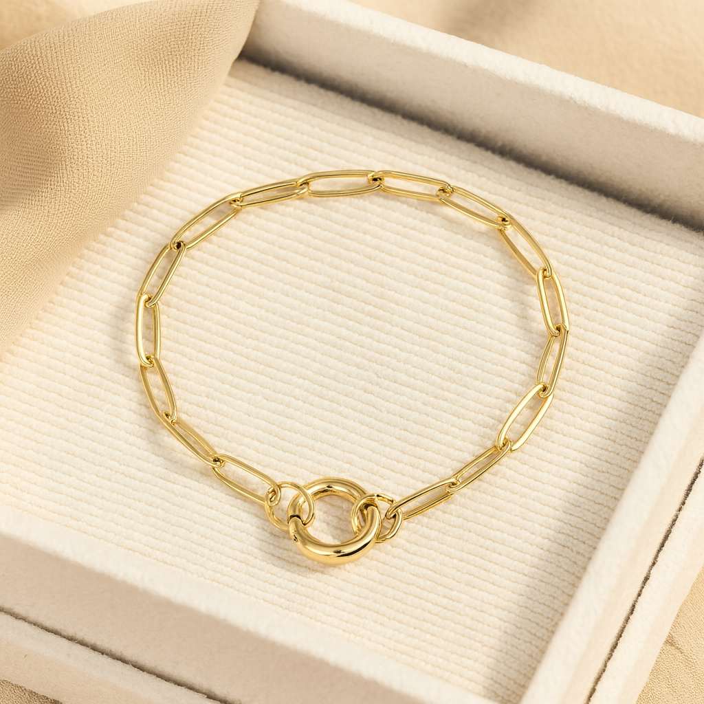 Lovely Crown Bracelet