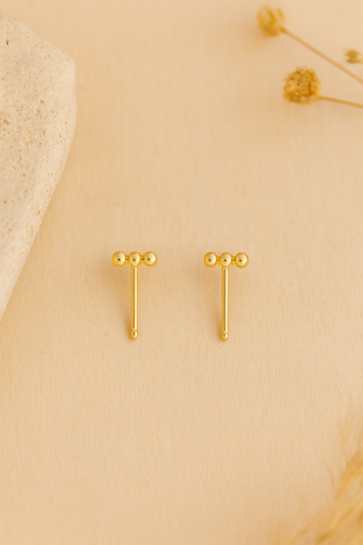Ivory Kiss Stud Earrings