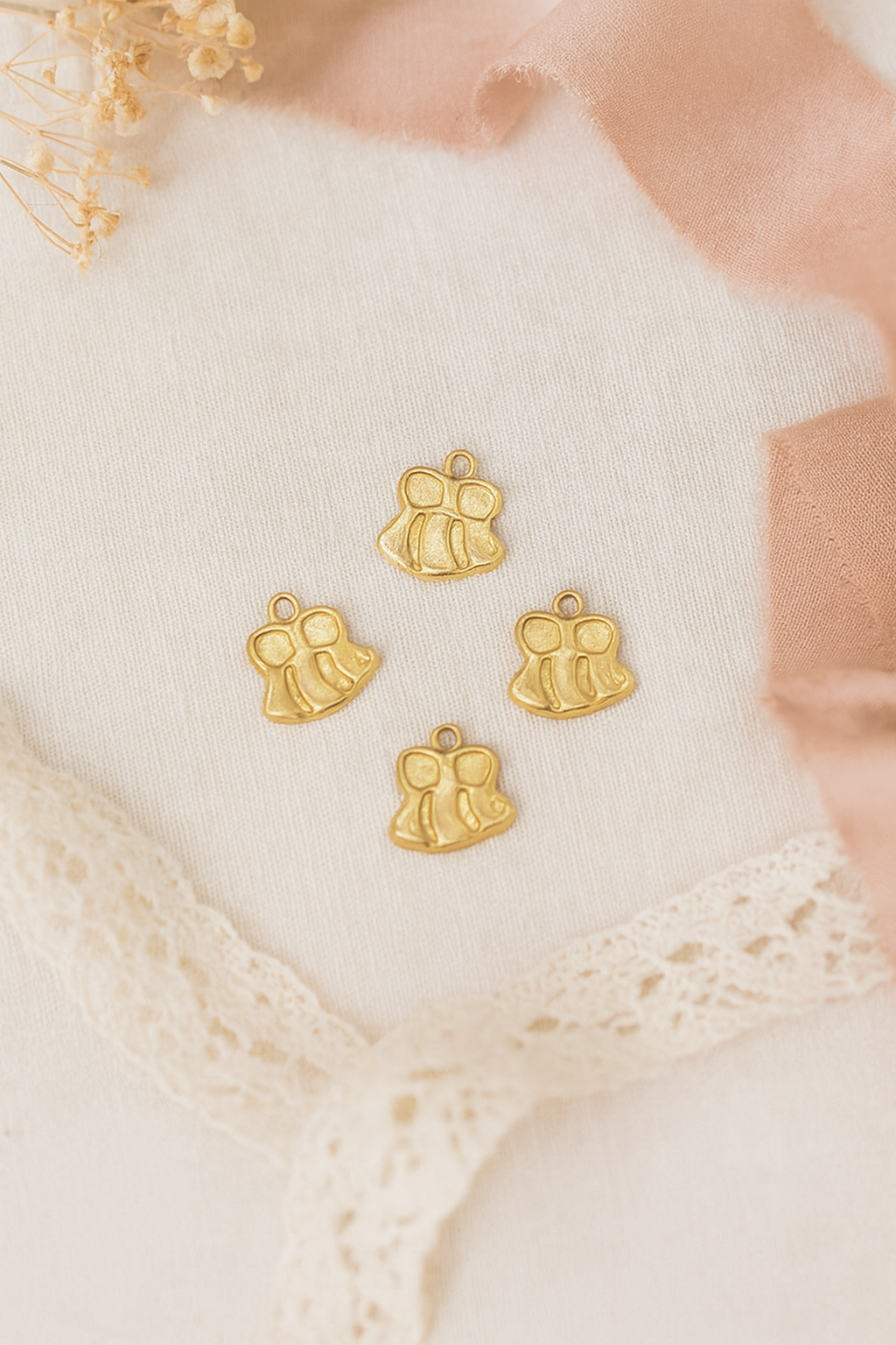 Bumble Bee Charm