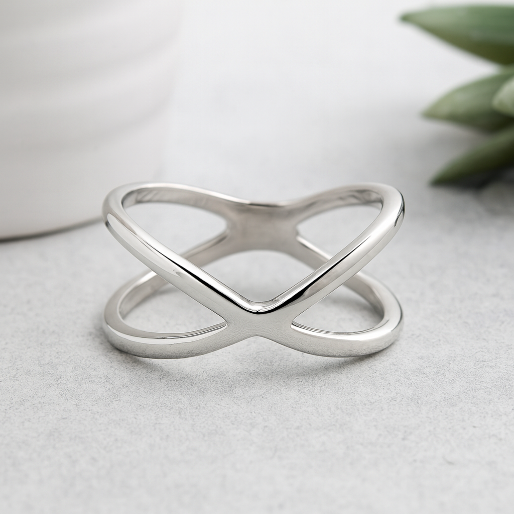 Cross Lines Ring