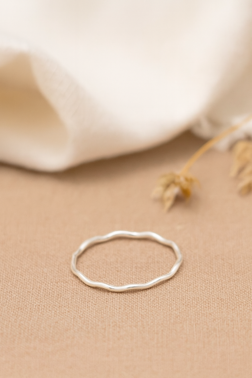 Pretty Spark Ring