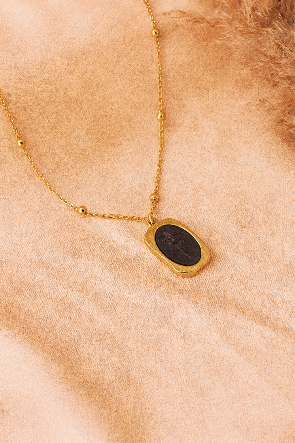 Midnight Kiss Necklace