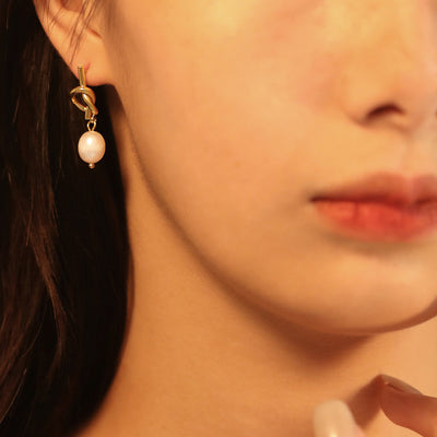 Success Flow Earrings