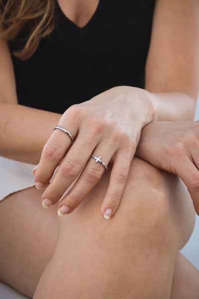 Cross Ring