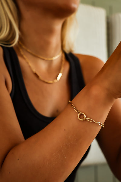 Lovely Crown Bracelet