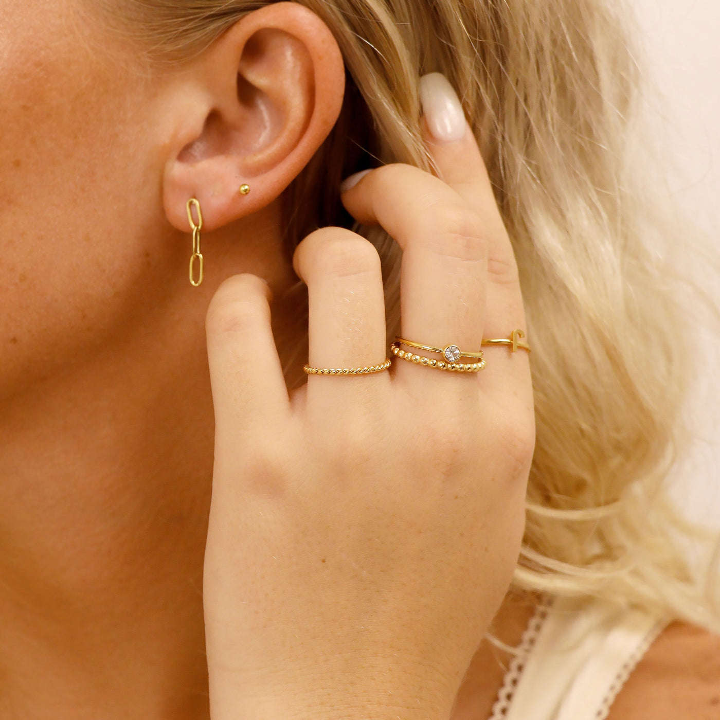 Fabulous Daisy Ring