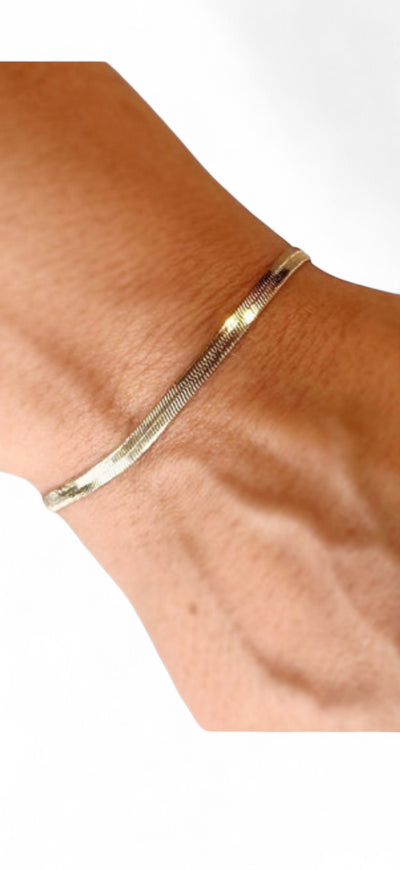 Bold Move Bracelet
