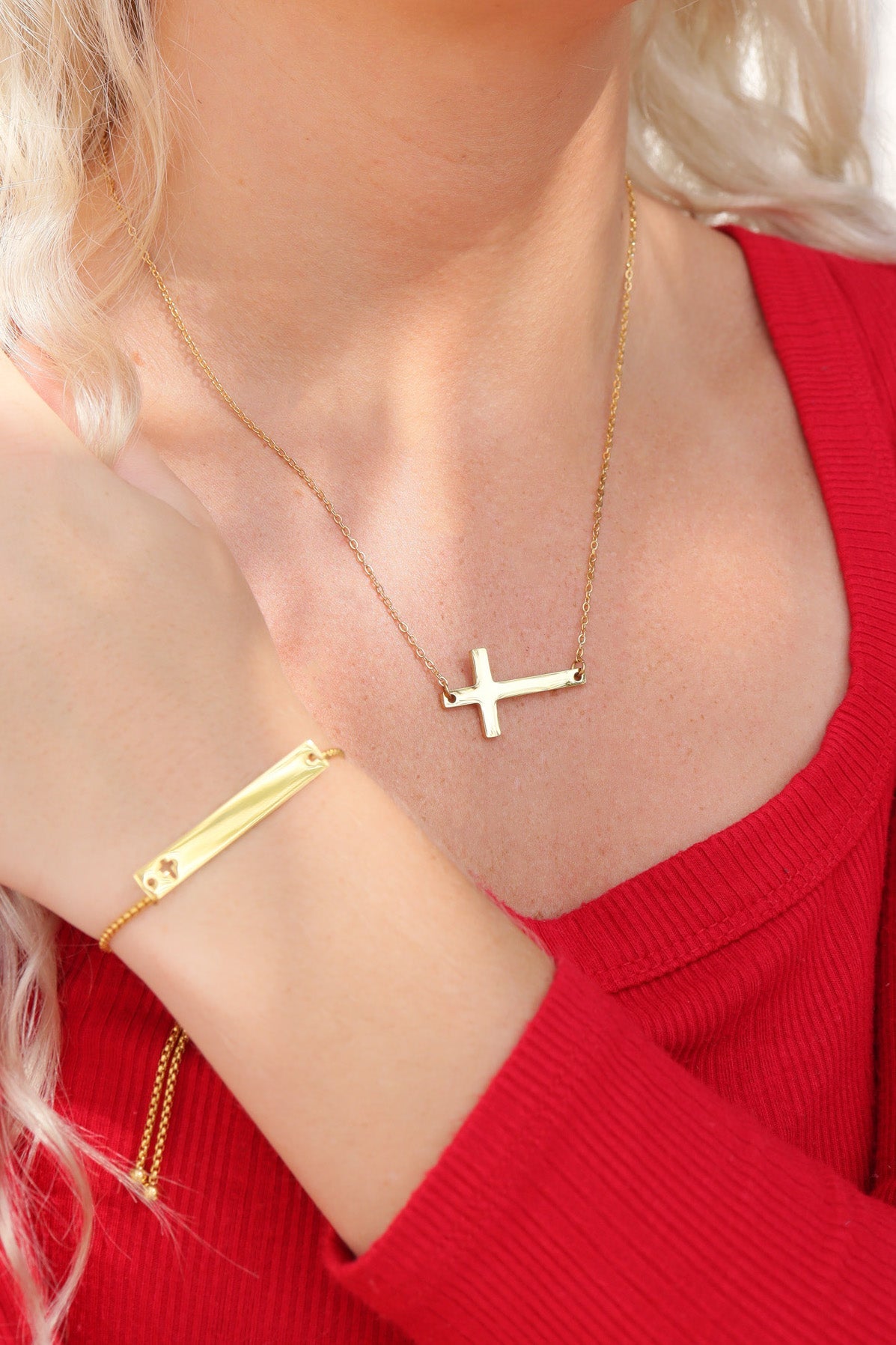 Horizon Cross Necklace