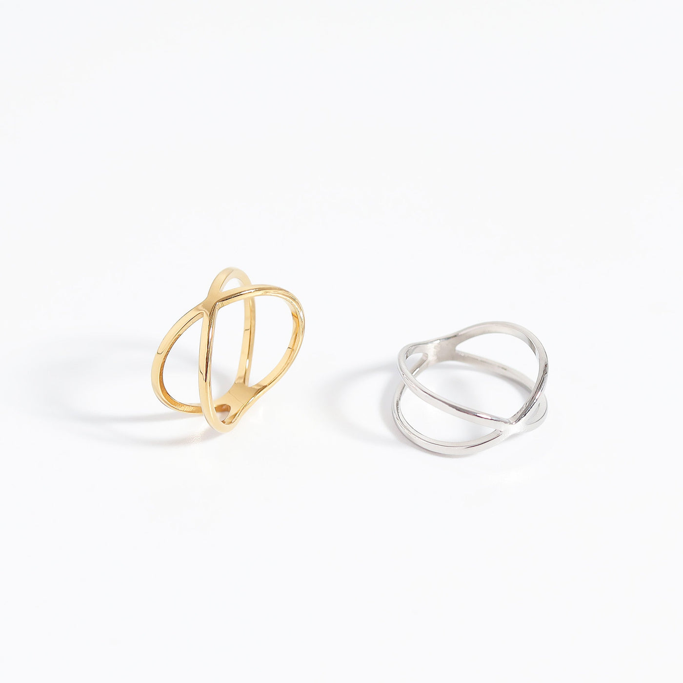Cross Lines Ring