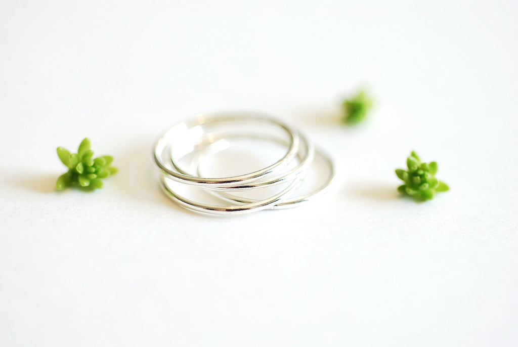 Elegant Crown Ring